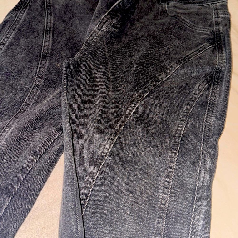 Black Jeans (SHEIN’s brand: DAZY) - Picture 7 of 9